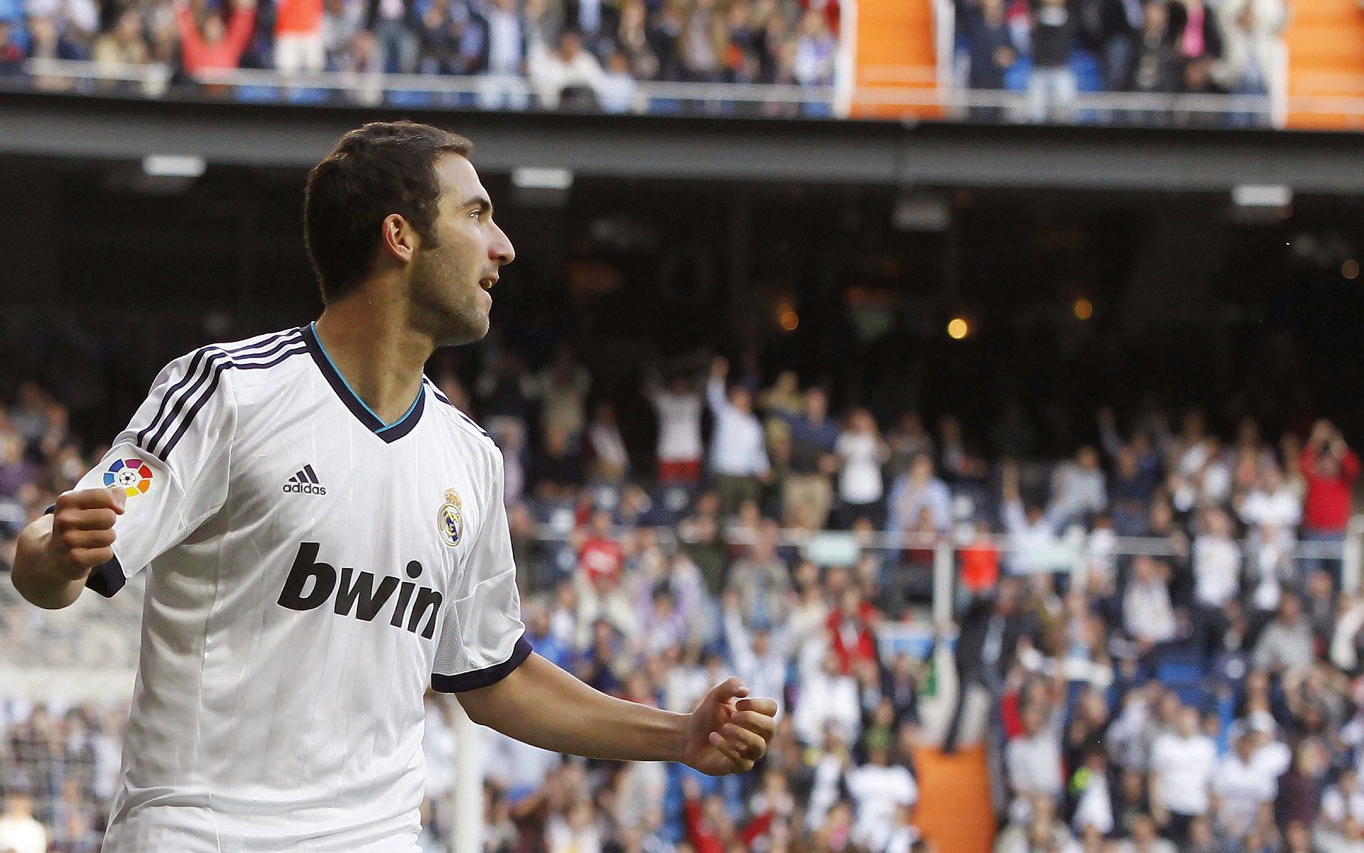 凯尔特人承诺重返季后赛,迎难而上,凯尔特人续约